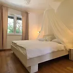 Black & White - Heated Pool Villa