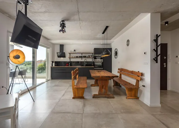 Black & White - Heated Pool Villa Pula